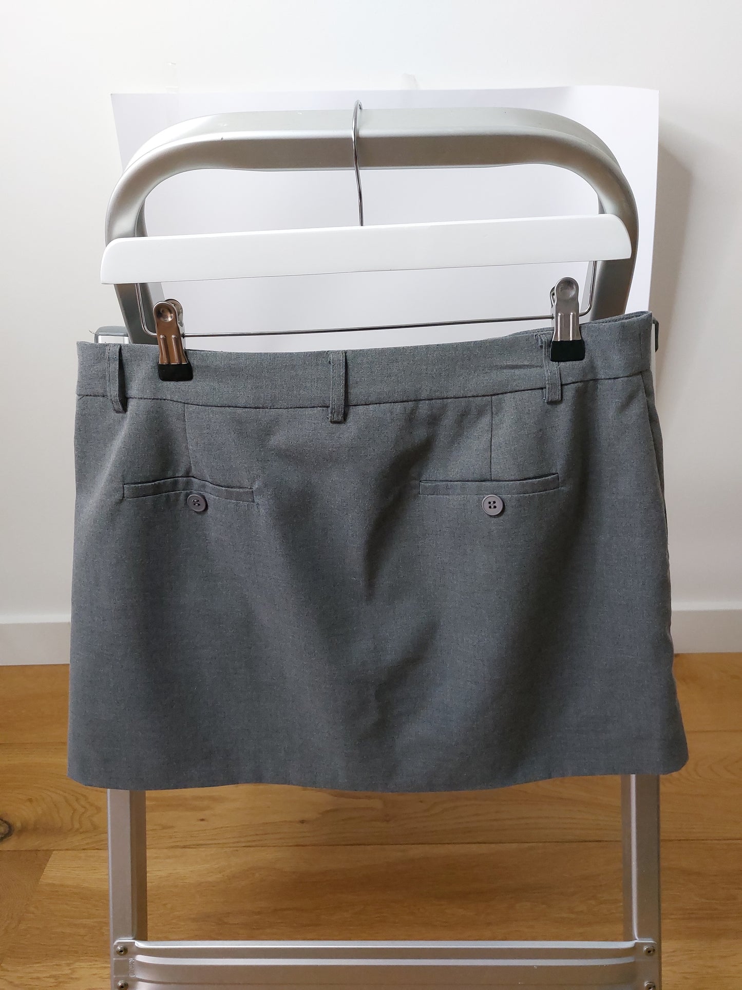 Josefine HJ x NA-KD grey miniskirt size 40