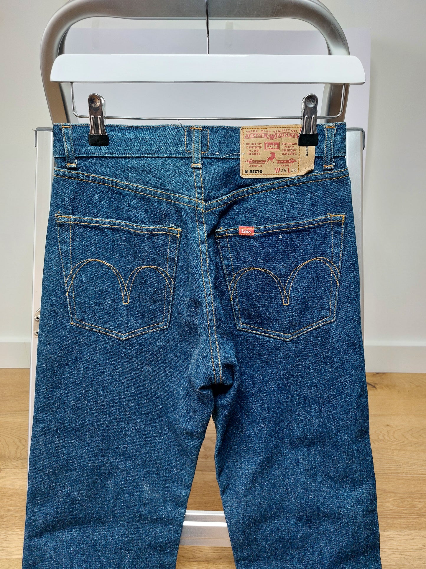 Lois Jeans dark blue denim 28x34 midwaist straight