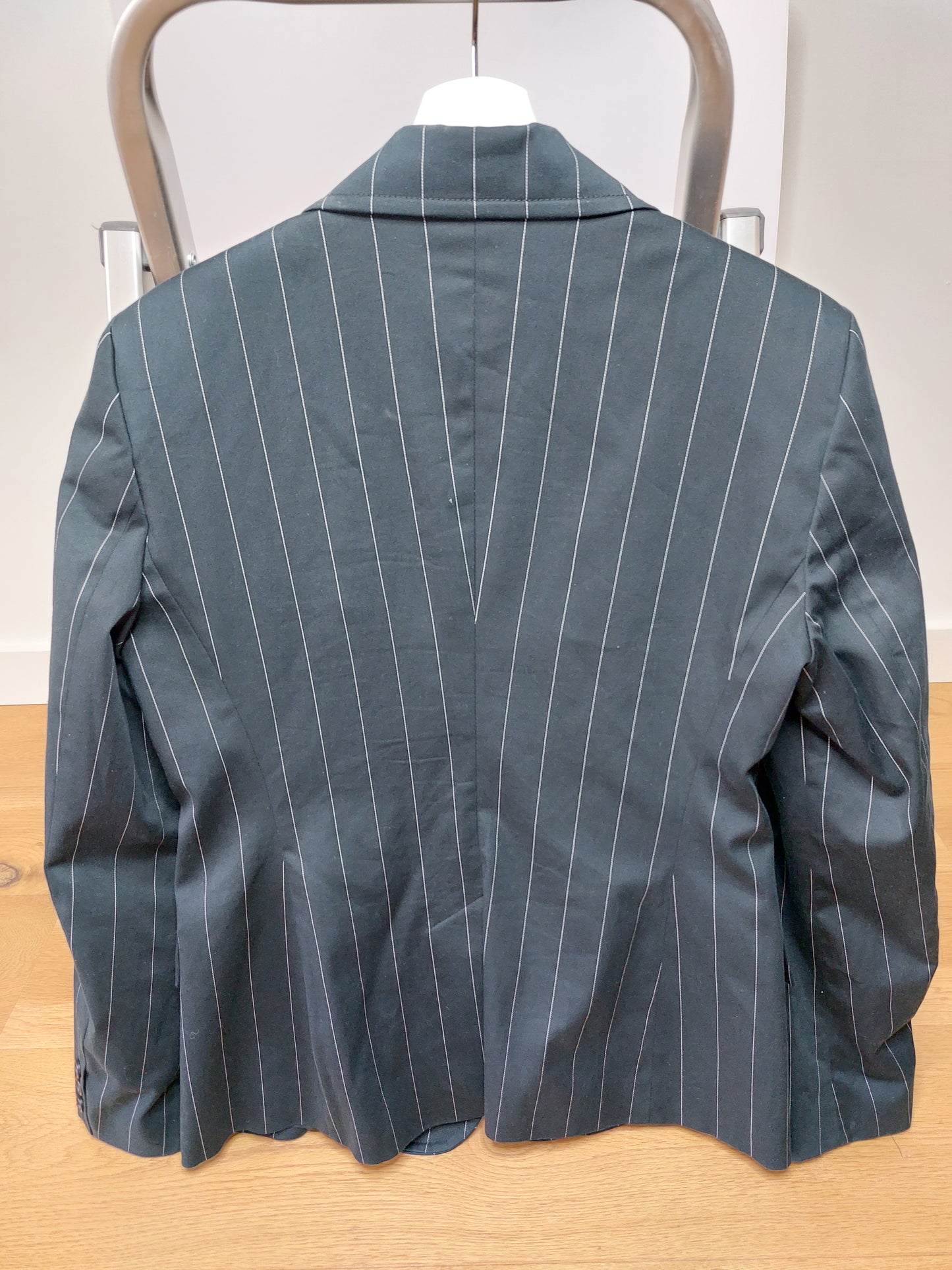 Benetton Blazer – Black Pinstripe, Size 46 (IT) / 40 (NL)