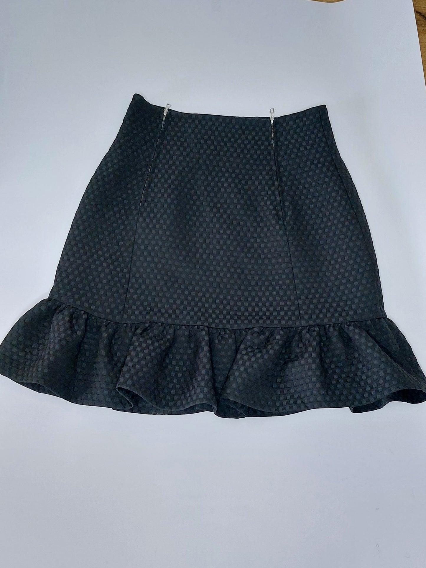 Sandro ruffle miniskirt textured size 1 (xs, 34)