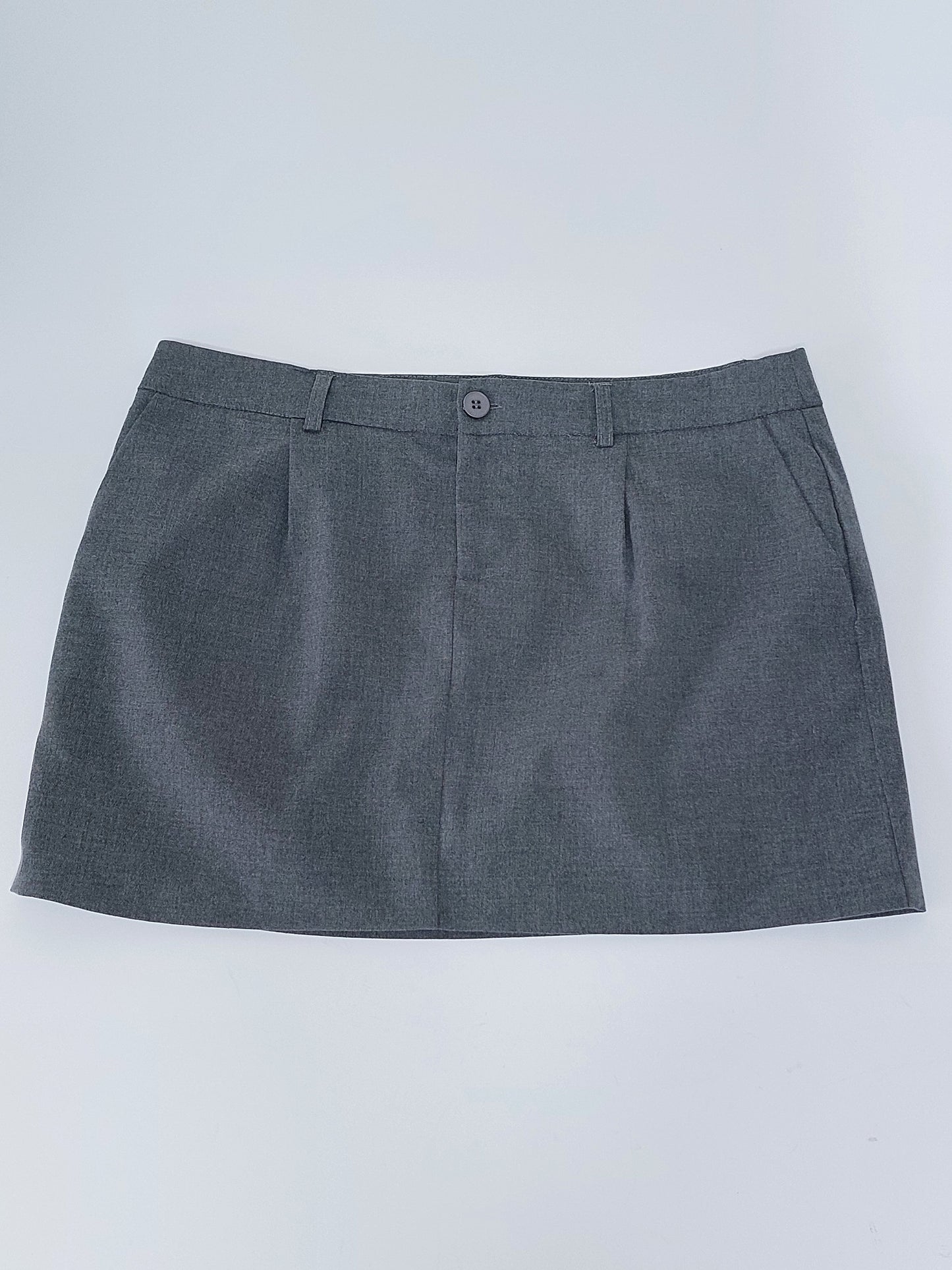 Josefine HJ x NA-KD grey miniskirt size 40