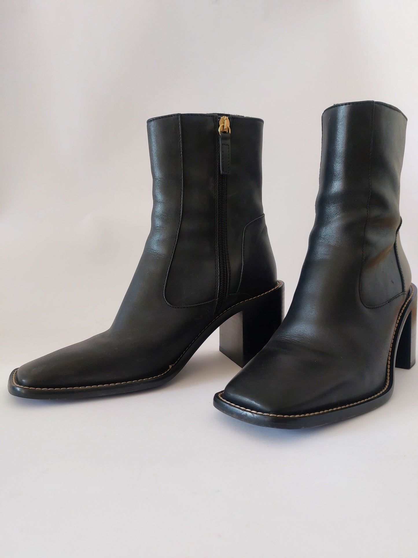 Alohas ankle boots leather size 39