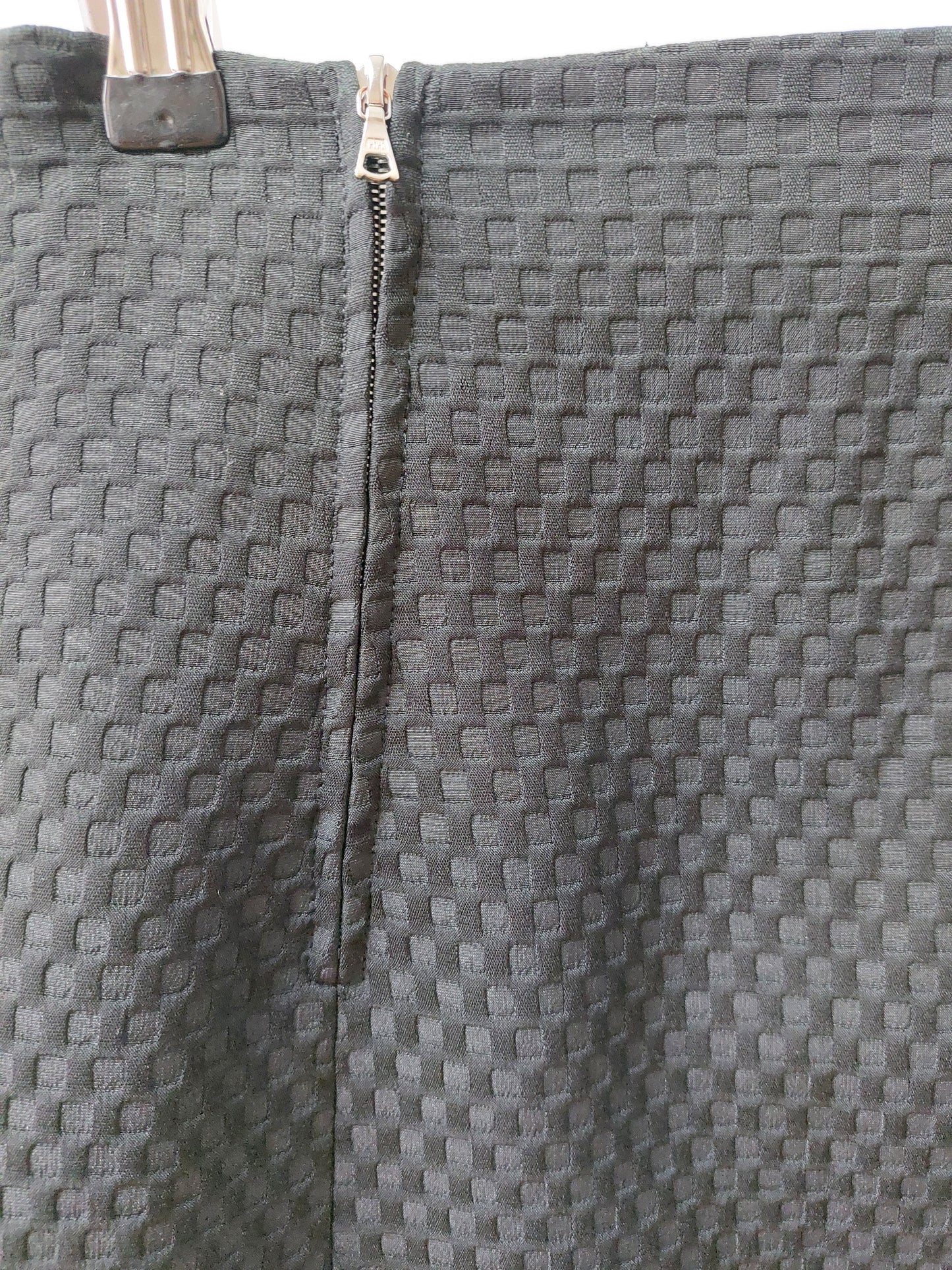 Sandro ruffle miniskirt textured size 1 (xs, 34)